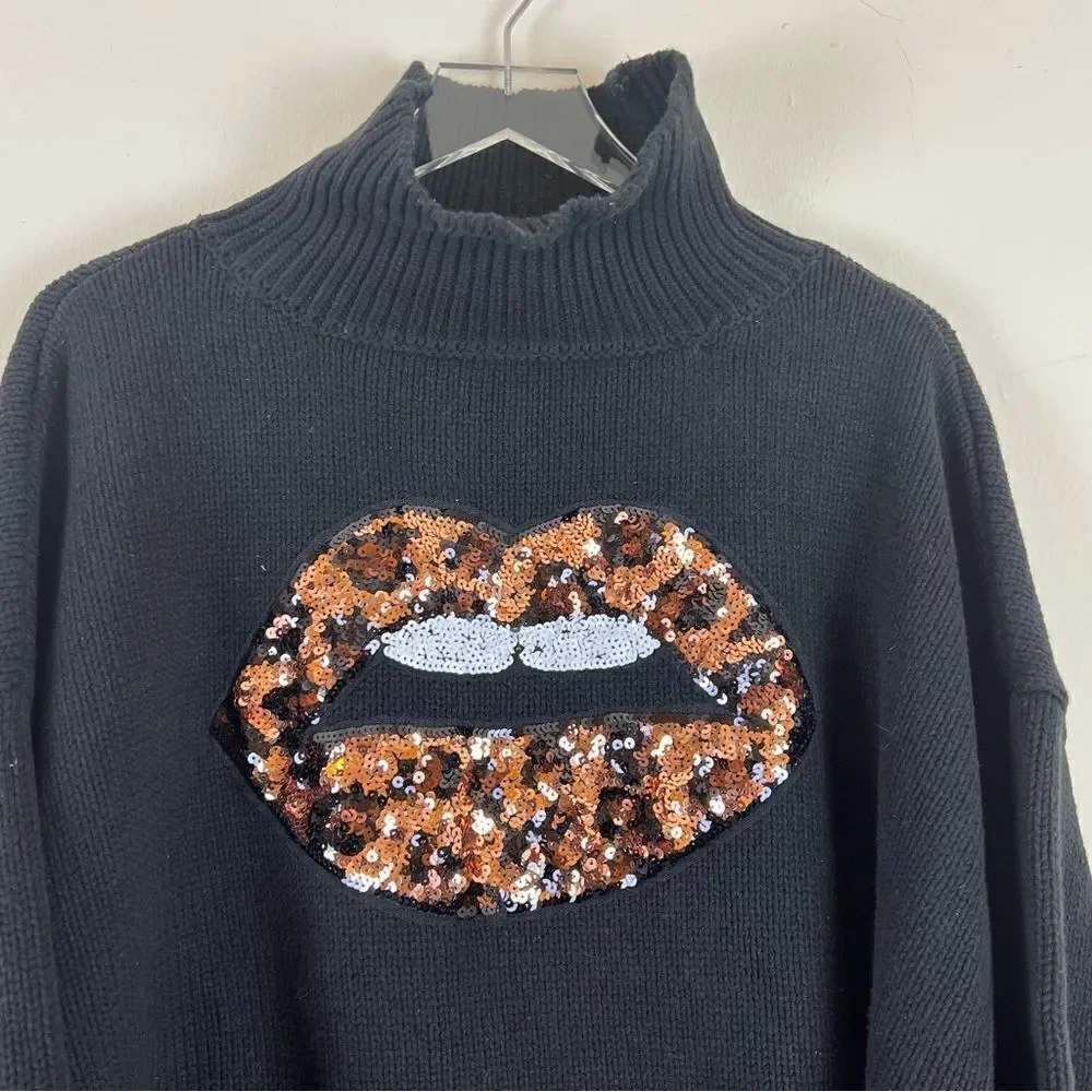 Torrid Drop Shoulder Turtle Neck Sweater Leopard Lips Black, Size 3/4
